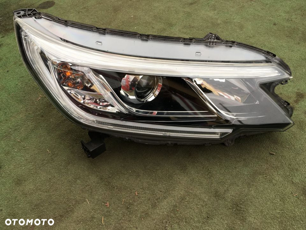 Reflektor lampa PRAWA HONDA CRV IV 2015-2018 LIFT