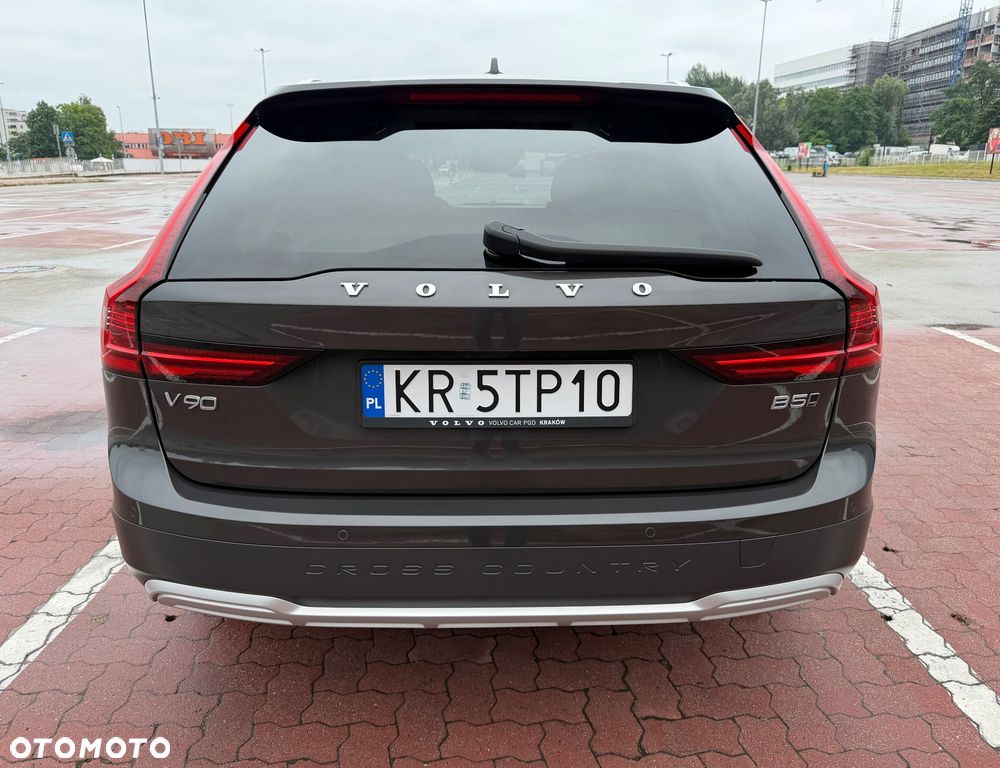 Volvo V90 Cross Country B5 D AWD Pro - 9