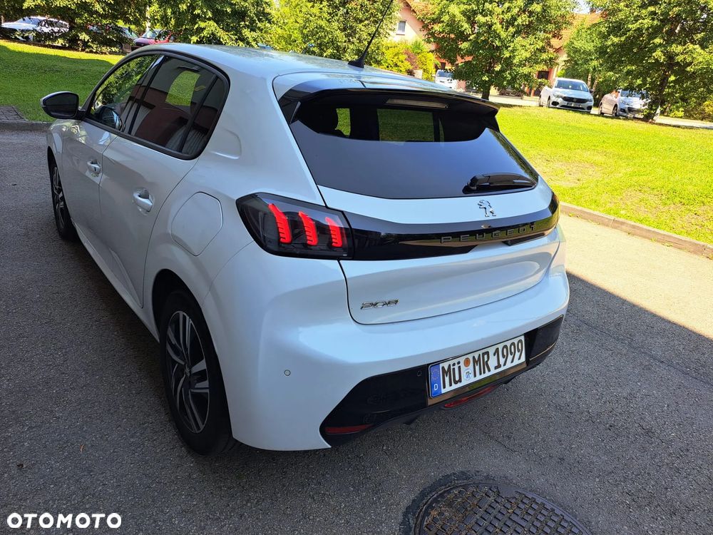 Peugeot 208 Benzin 100 Business - 2