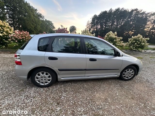 Honda Civic 1.4i S - 7
