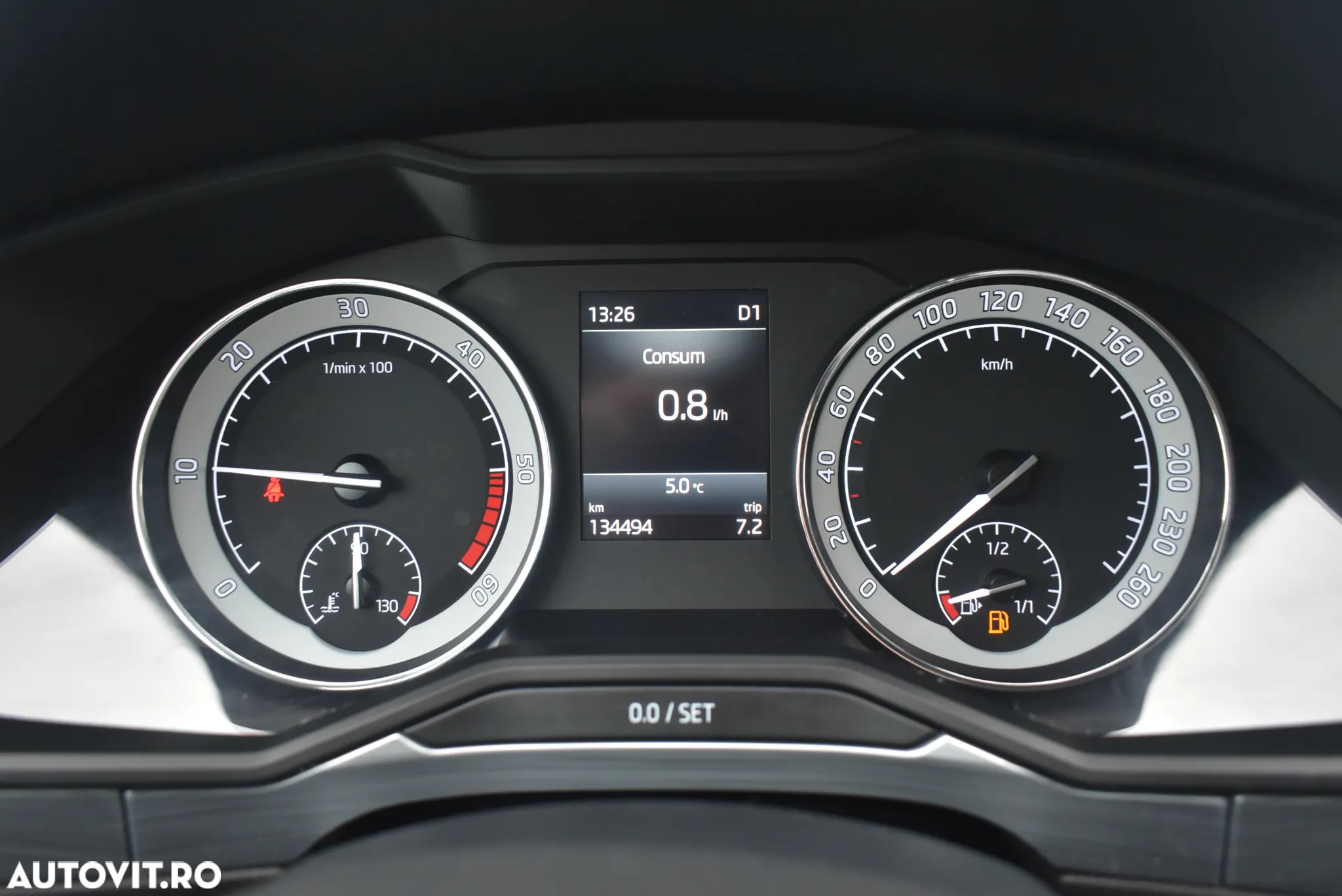 Skoda Superb 2.0 TDI DSG Ambition - 6