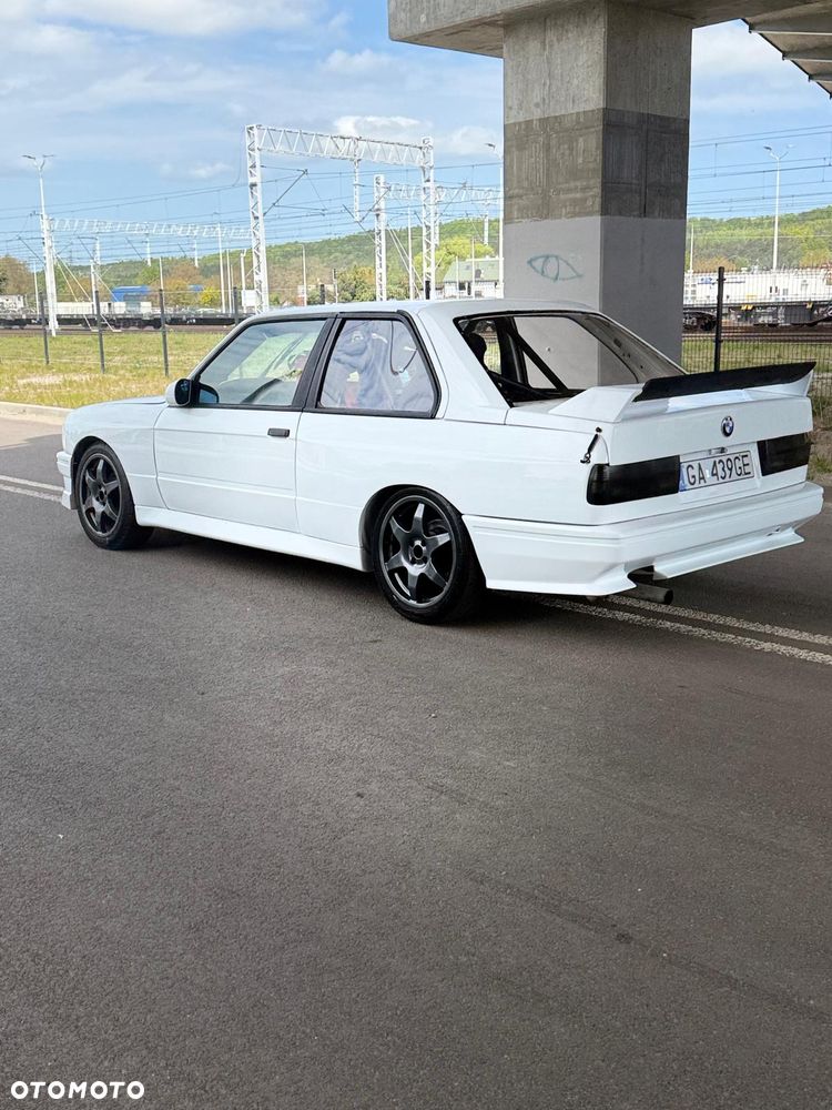 BMW Seria 3 - 9