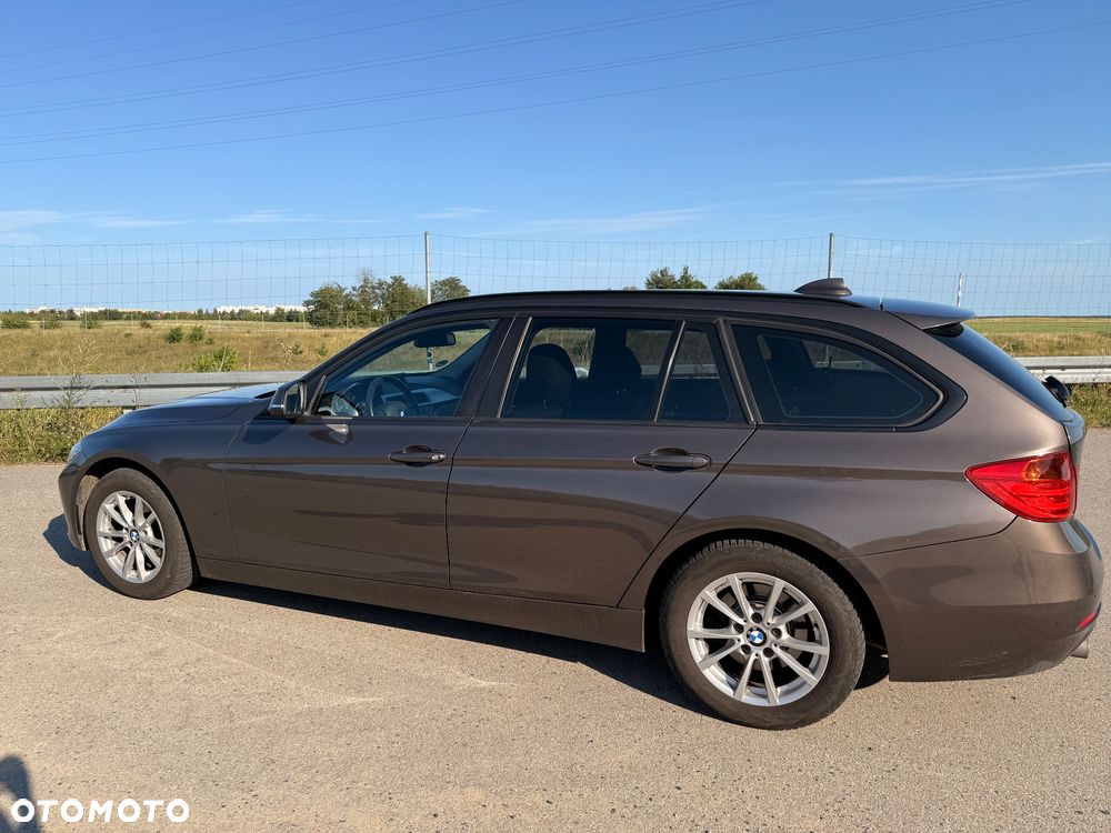 BMW Seria 3 320d - 21