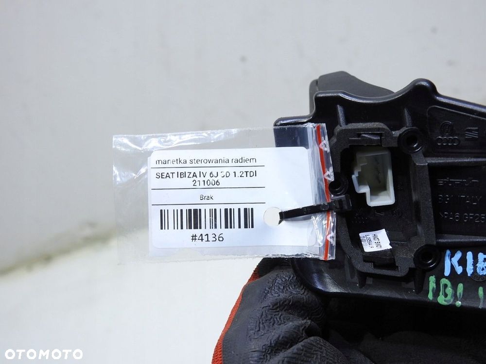 PILOT MANETKA RADIA SEAT IBIZA IV 6J - 7