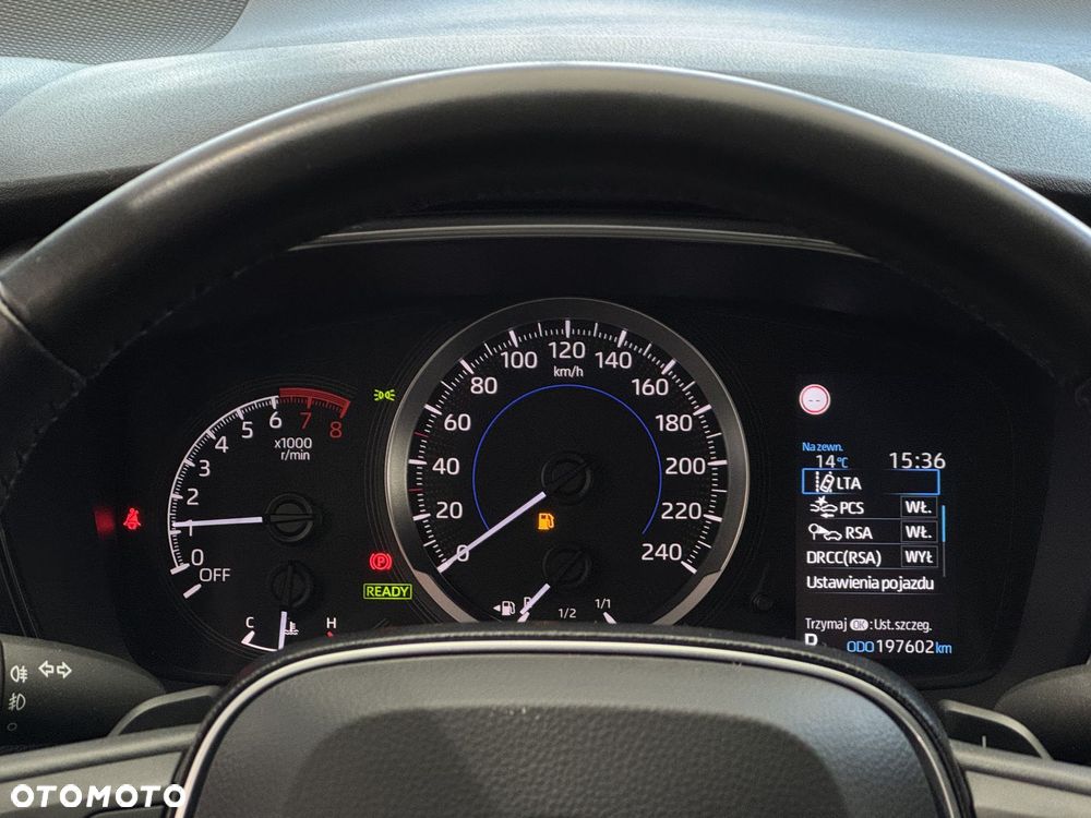 Toyota Corolla - 16