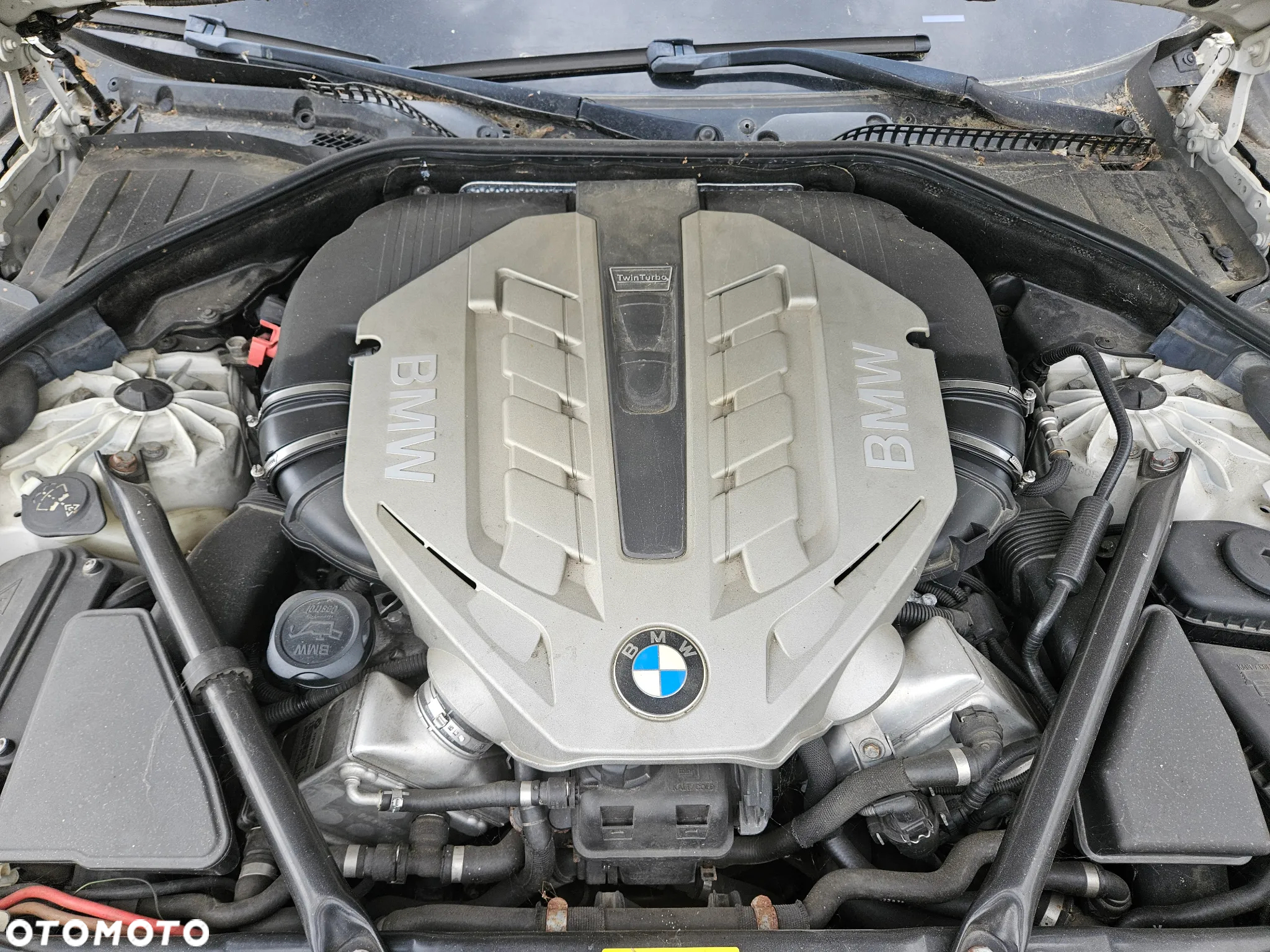BMW Seria 7 750Li - 19