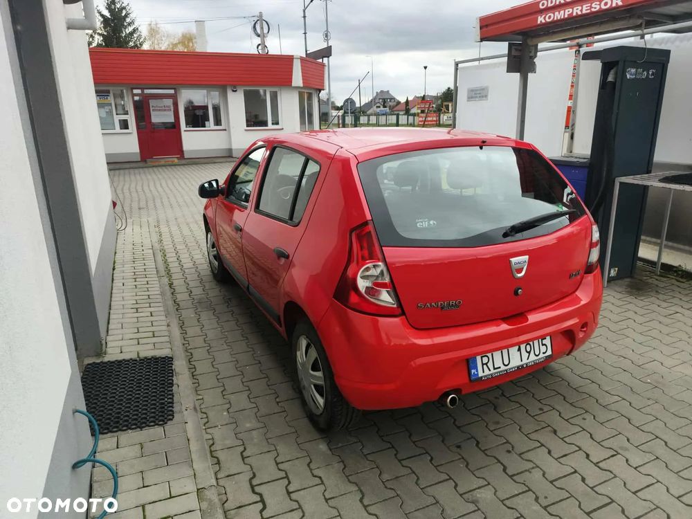 Dacia Sandero 1.2 16V Laureate - 2