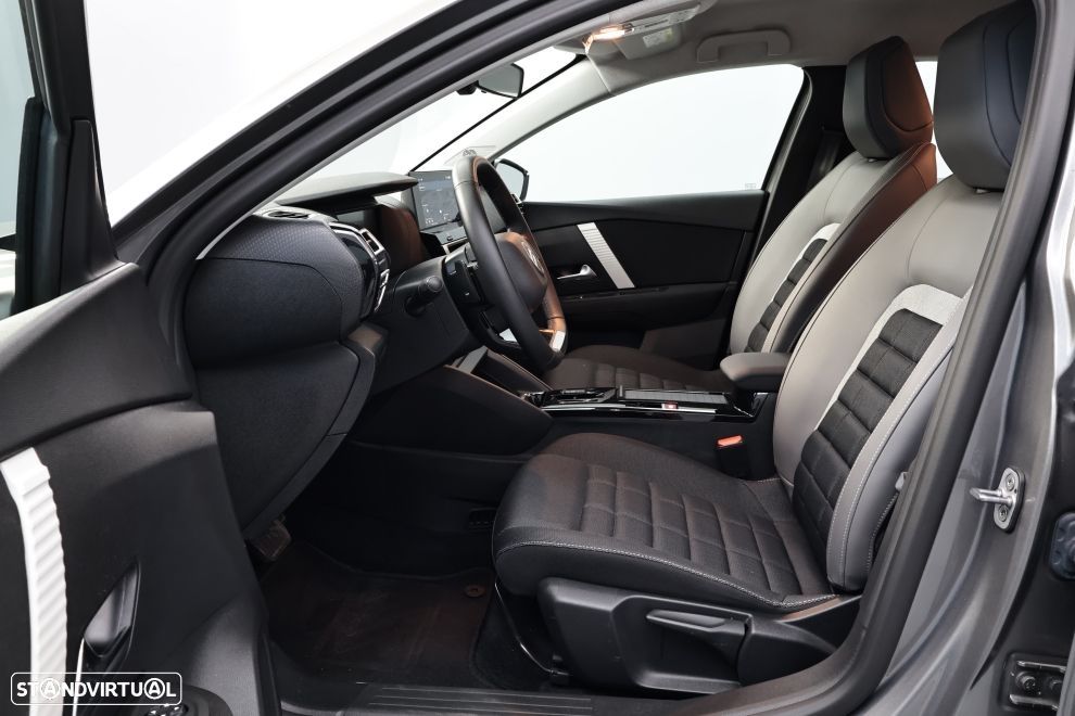 Citroën C4 X 1.2 Hybrid Plus e-DSC6 - 23