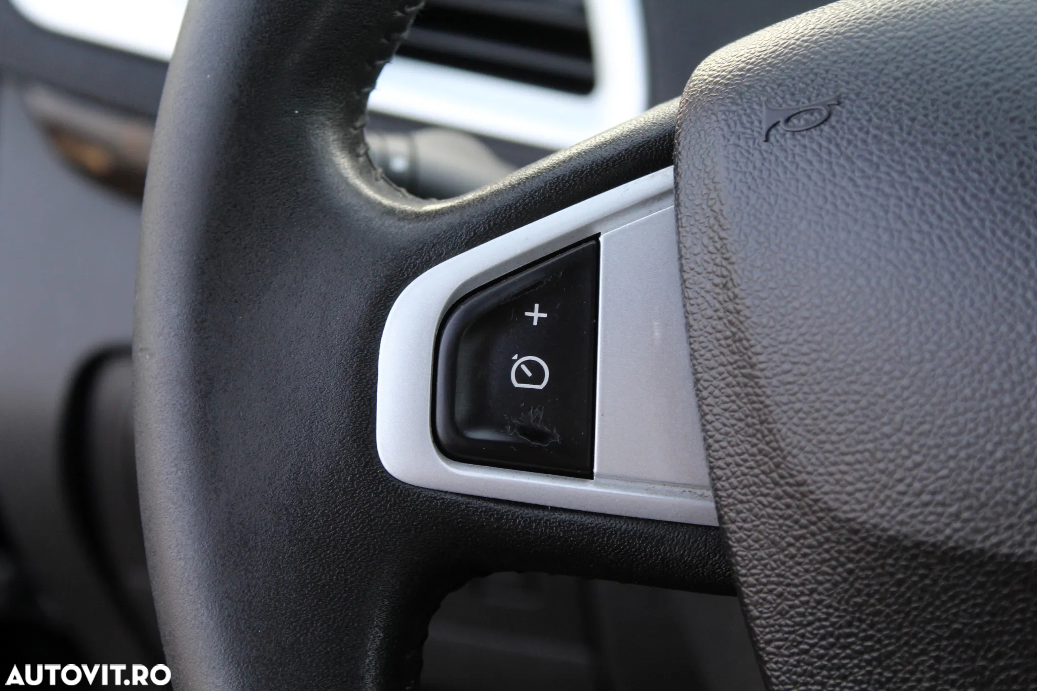 Renault Scenic ENERGY dCi 110 Business - 16