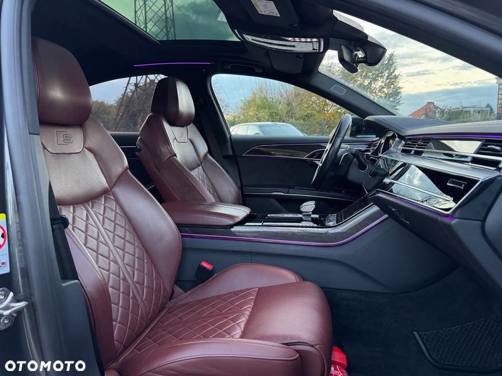 Audi S8 TFSI mHEV Quattro Tiptr - 19