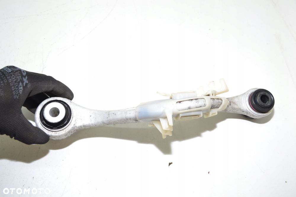 BMW G11 G12 730D G30 G31 XDRIVE WAHACZ LEWY DOLNY TYŁ - 2