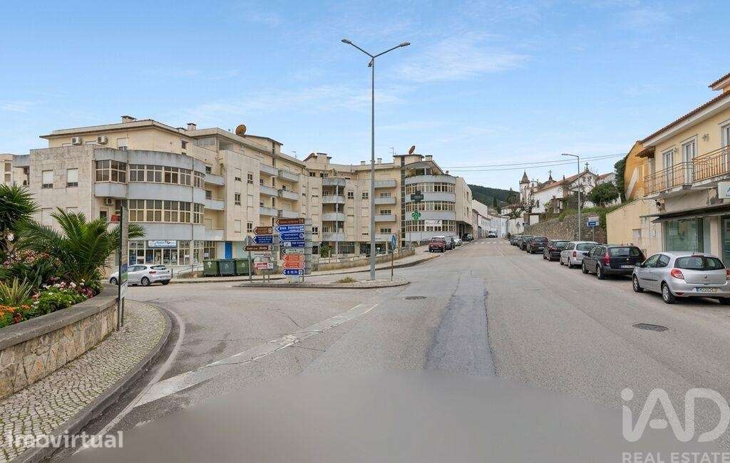Loja / Estabelecimento Comercial em Miranda do Corvo de 333,00 m2 - Grande imagem: 4/10