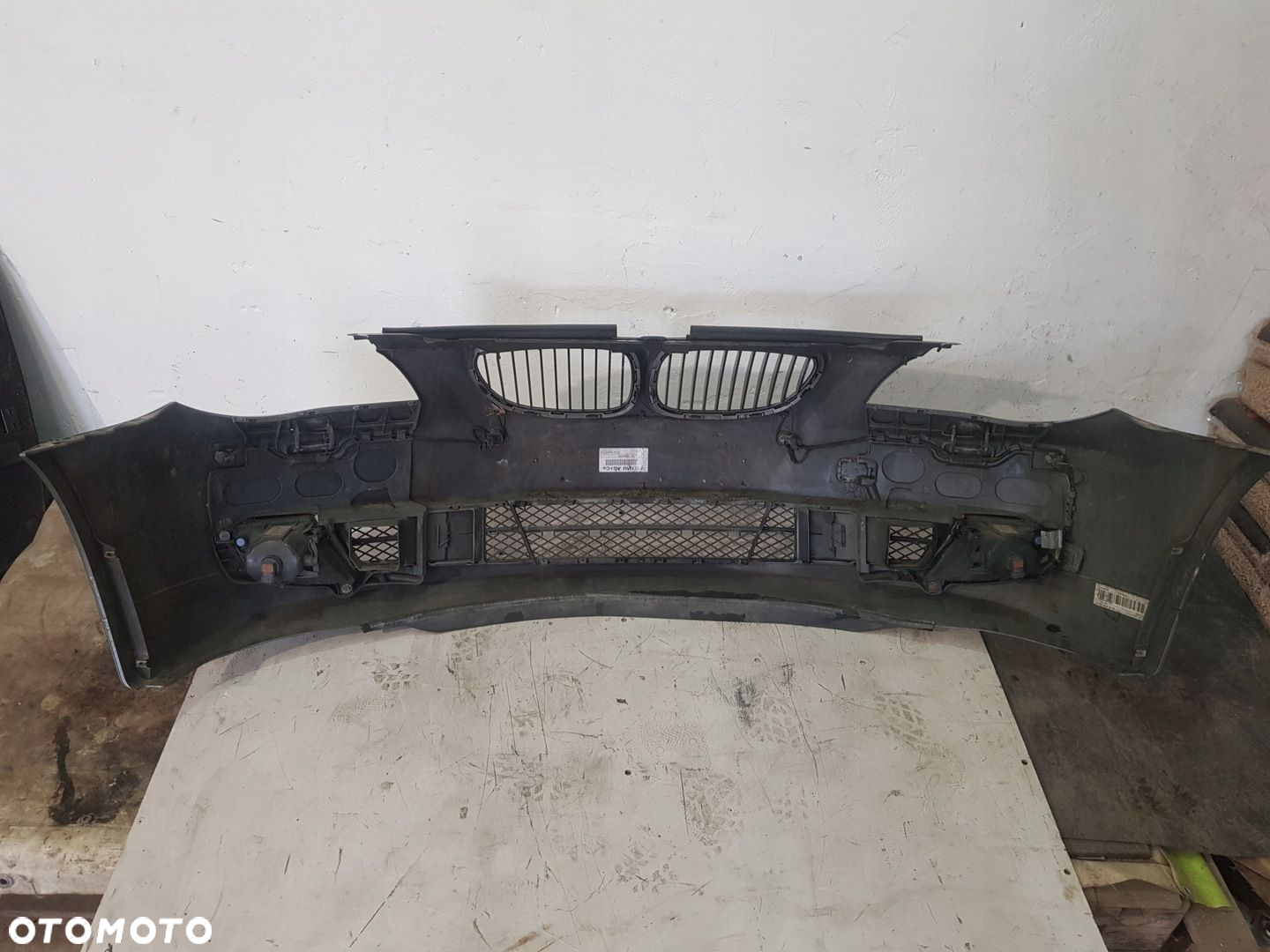 ZDERZAK PRZÓD XENON PDC BMW E60 E61 LCI EUR SPACEGRAU METALLIC A52/7 - 16