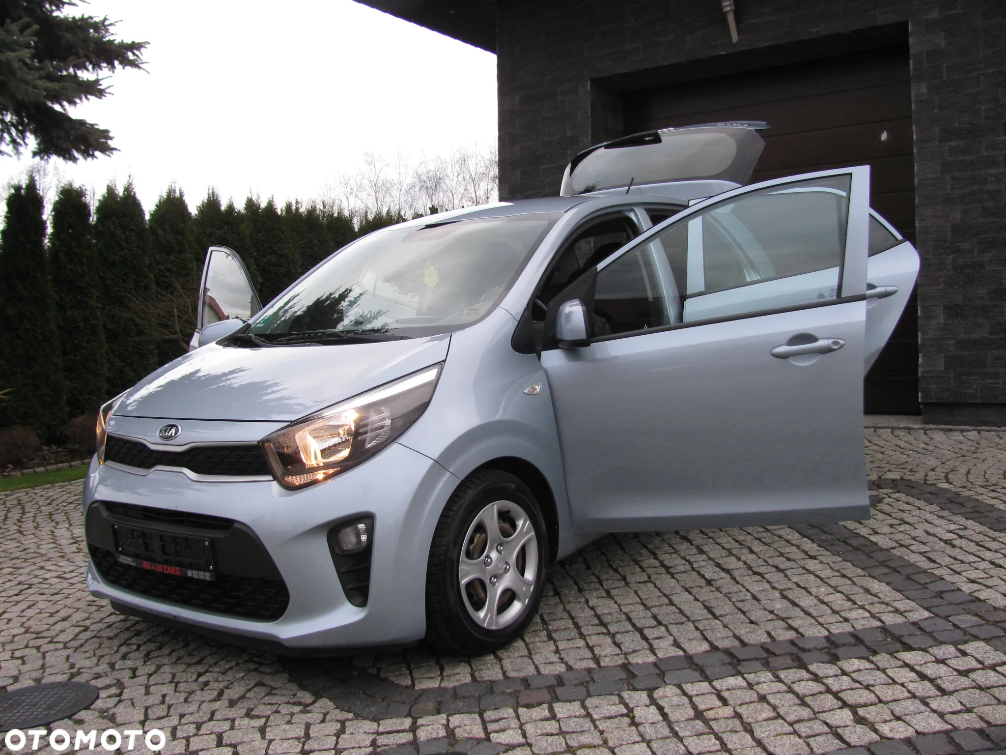 Kia Picanto - 12