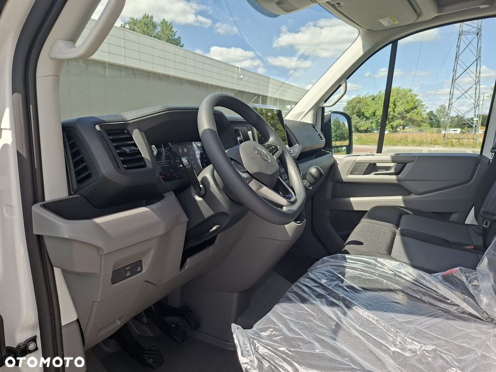 Volkswagen Crafter - 13