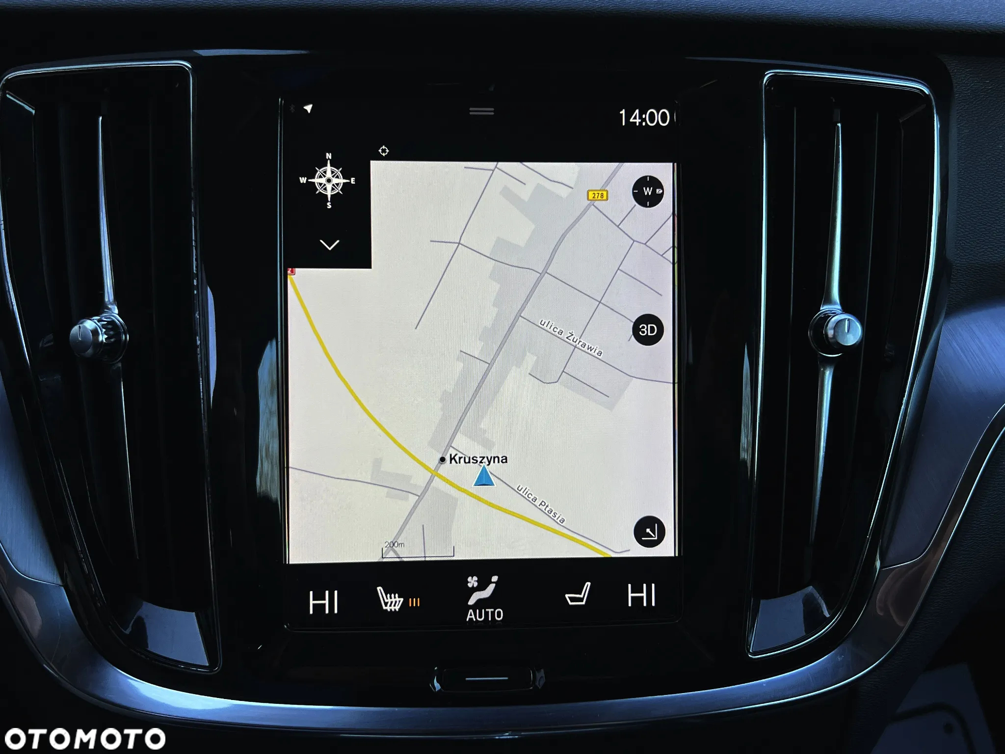 Volvo V60 D4 Momentum - 32