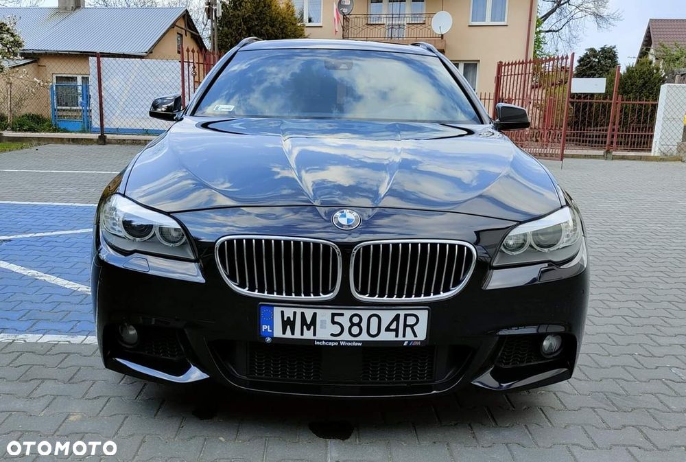 BMW Seria 5 530d xDrive - 23