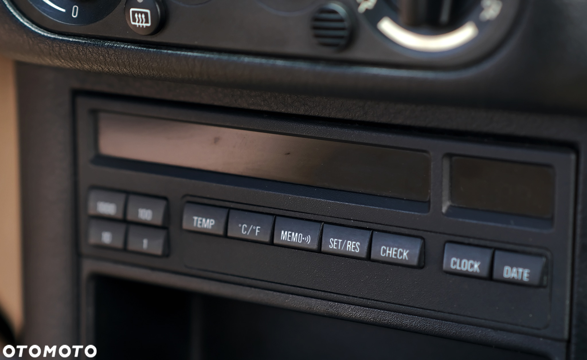 BMW Seria 3 325i - 38