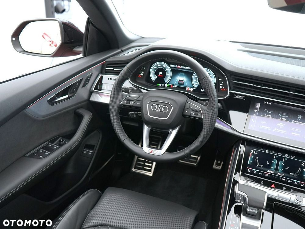 Audi Q8 - 27