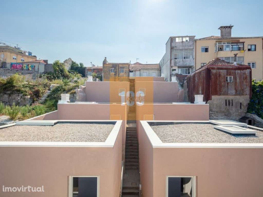 Moradia T1 Duplex na Rua do Bonjardim - Grande imagem: 4/15