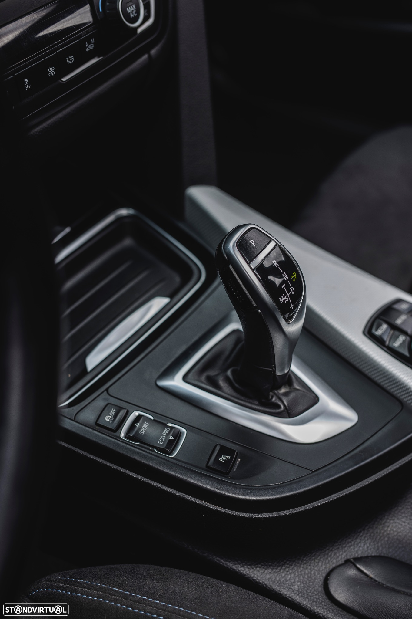 BMW 320 d Touring Auto Pack M - 14