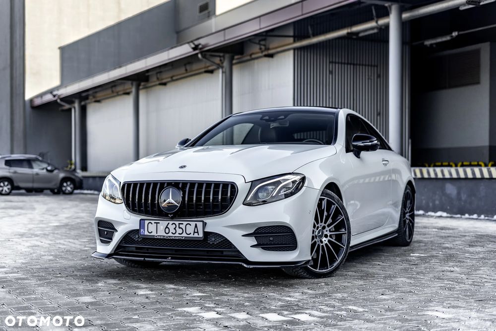 Mercedes-Benz Klasa E 400 Coupe 4-Matic 9G-TRONIC - 3