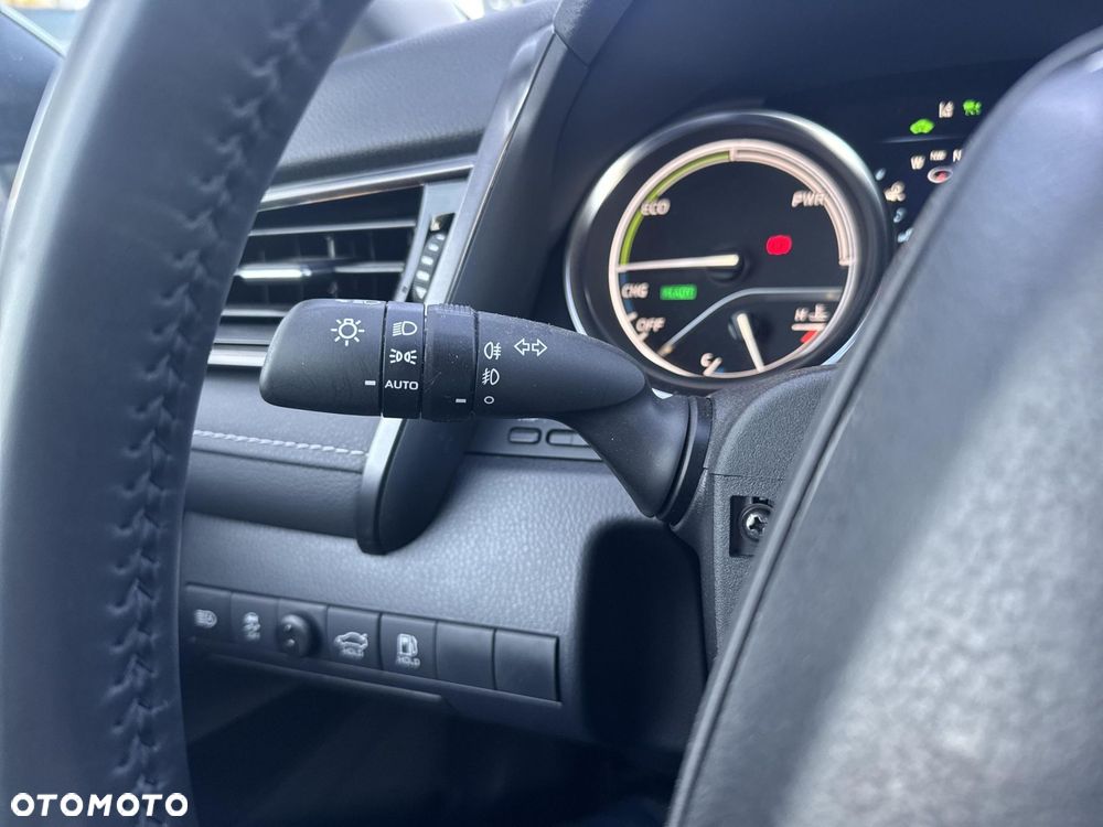 Toyota Camry 2.5 Hybrid Prestige CVT - 20