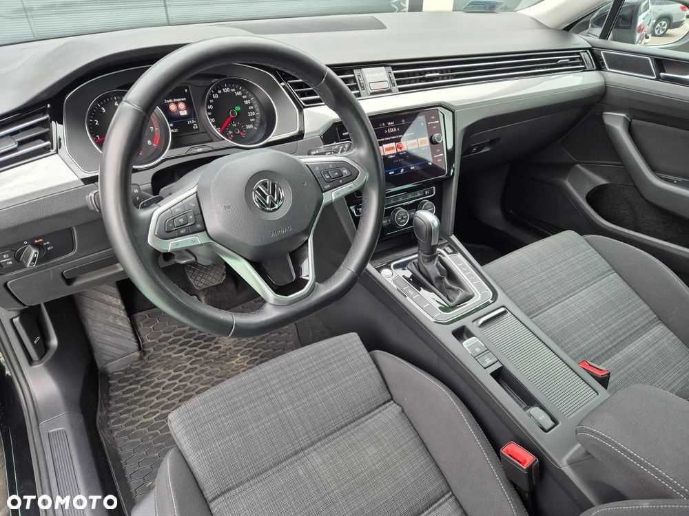 Volkswagen Passat 2.0 TSI Business DSG - 8