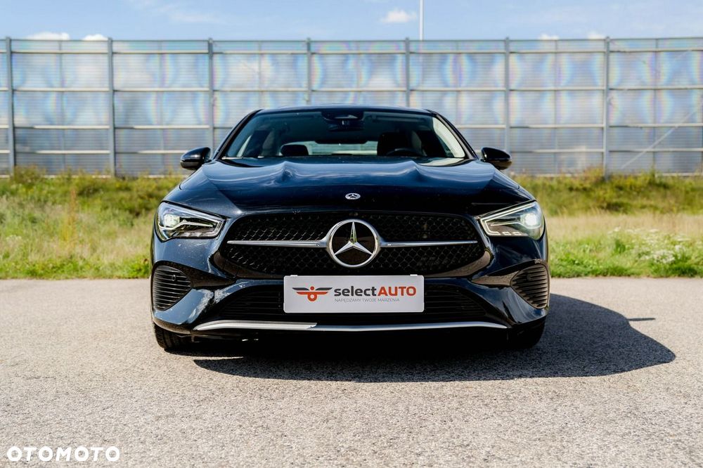 Mercedes-Benz CLA 200 7G-DCT Progressive - 3