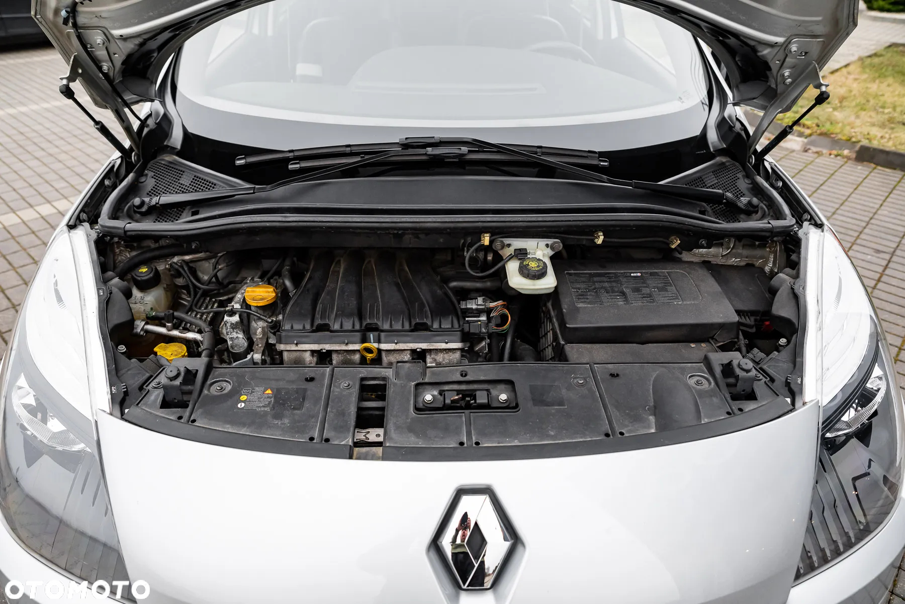 Renault Scenic 2.0 16V 140 CVT Bose Edition - 38