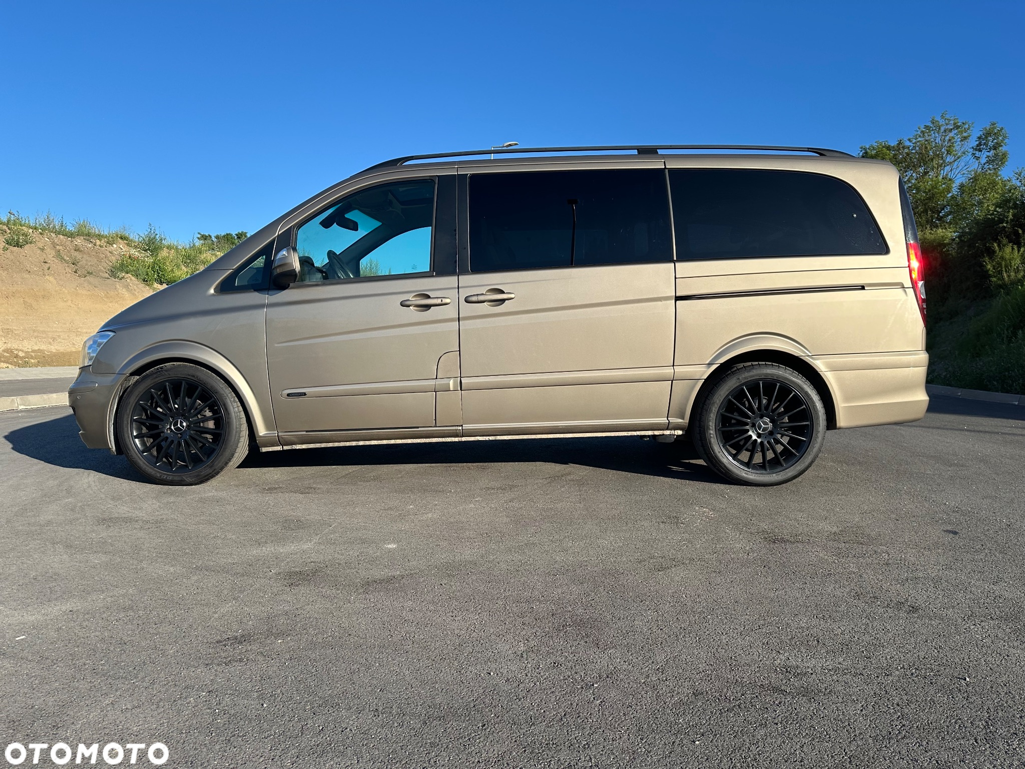 Mercedes-Benz Viano 3.0 CDI Ambiente (d³ugi) - 18