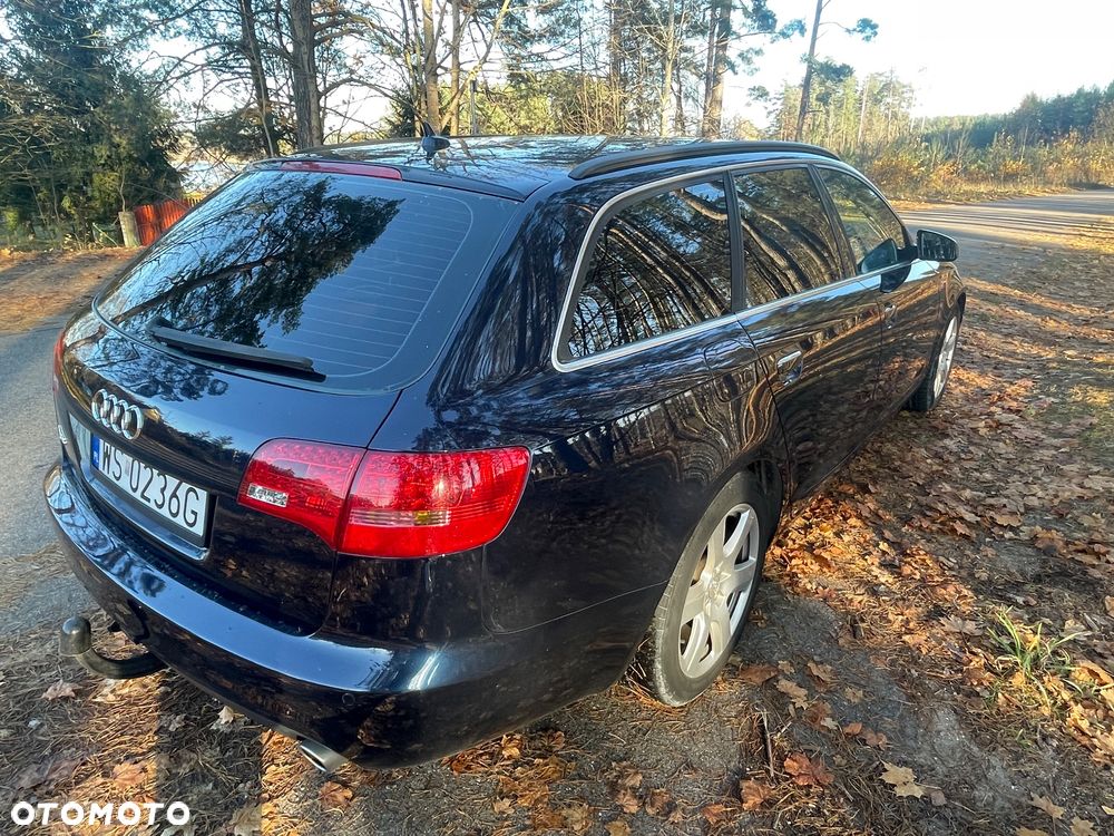 Audi A6 Avant 2.4 - 5