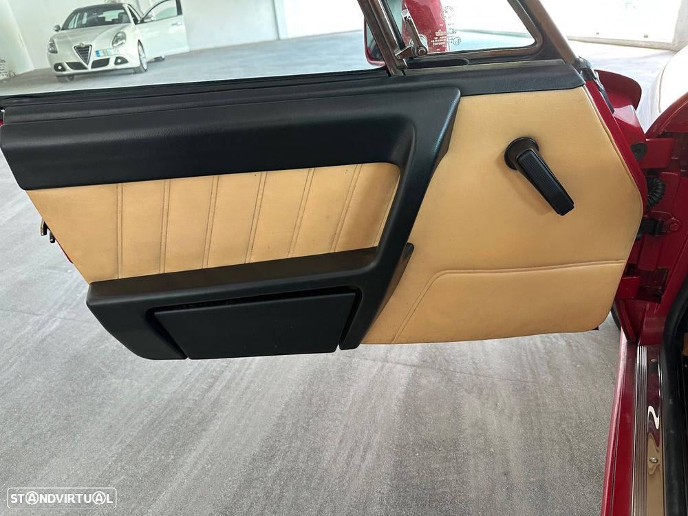 Alfa Romeo Spider 2.0 - 9