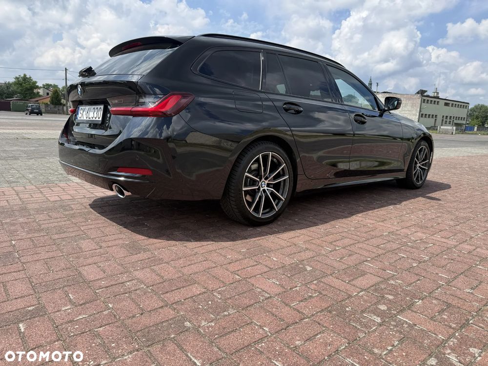 BMW Seria 3 318d mHEV - 2