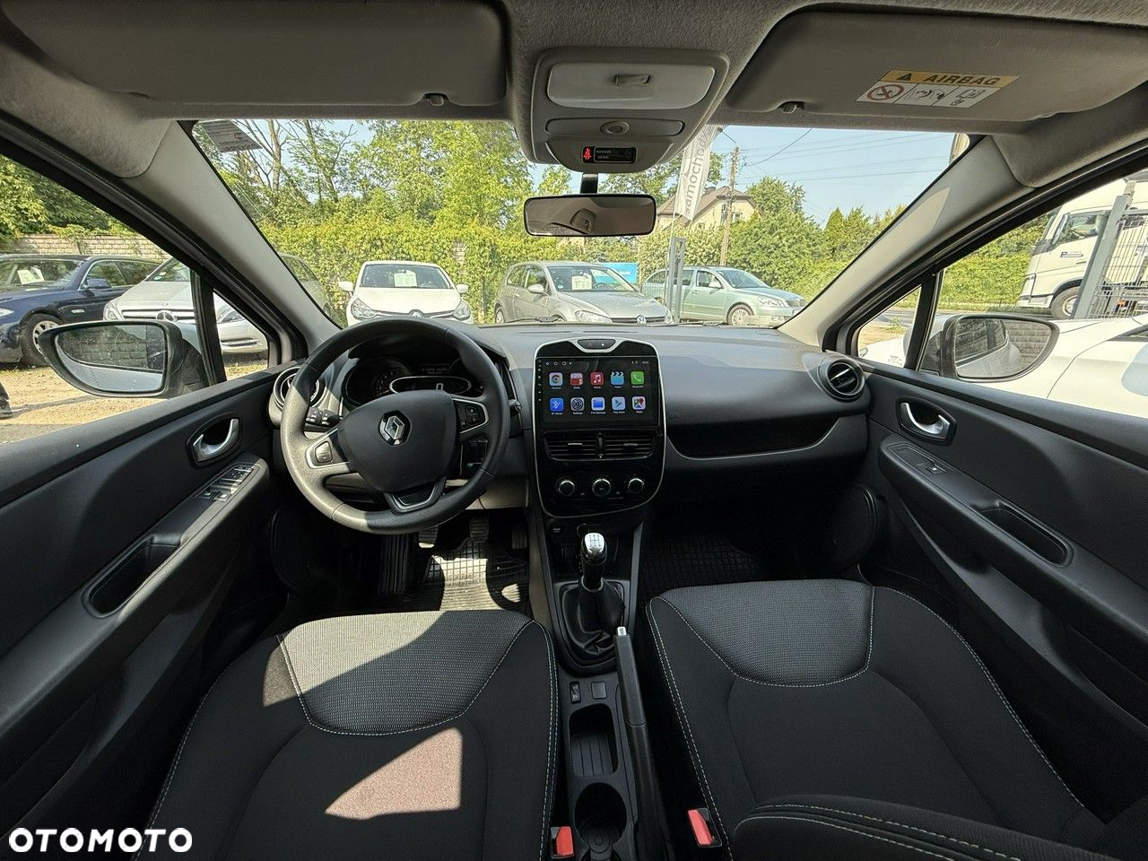Renault Clio - 27