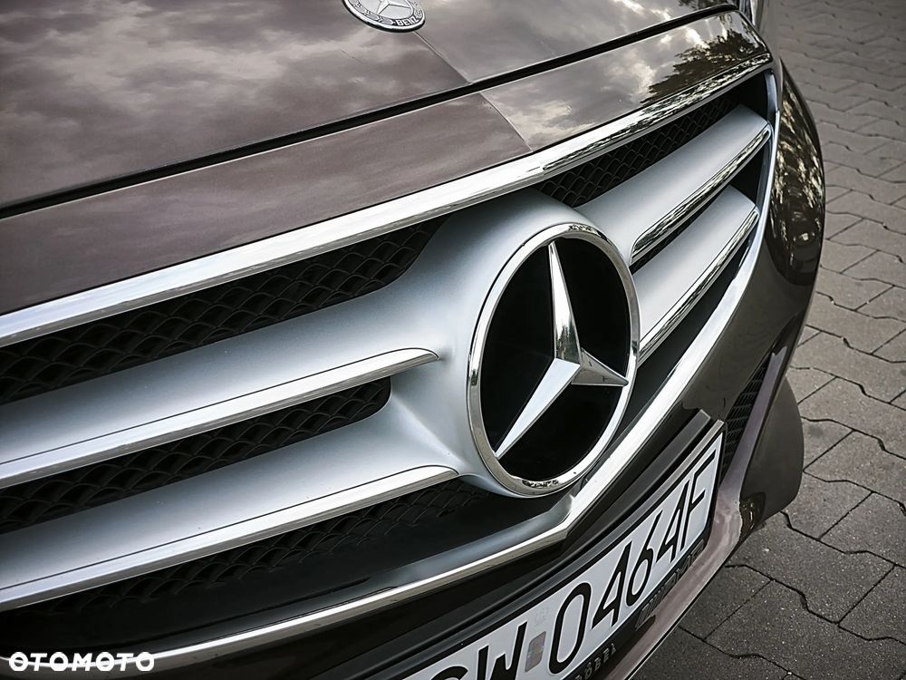 Mercedes-Benz Klasa E - 20