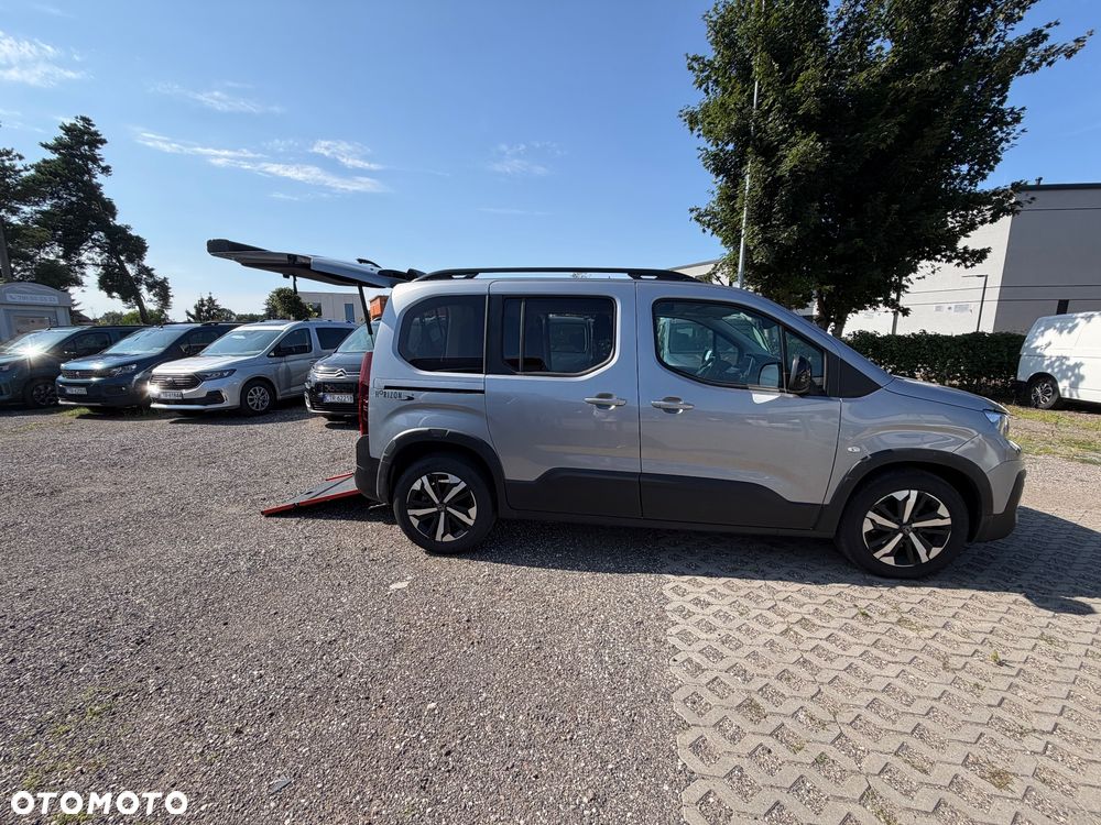 Peugeot Rifter N1 BlueHDI 130 L1 EAT8 Allure - 13
