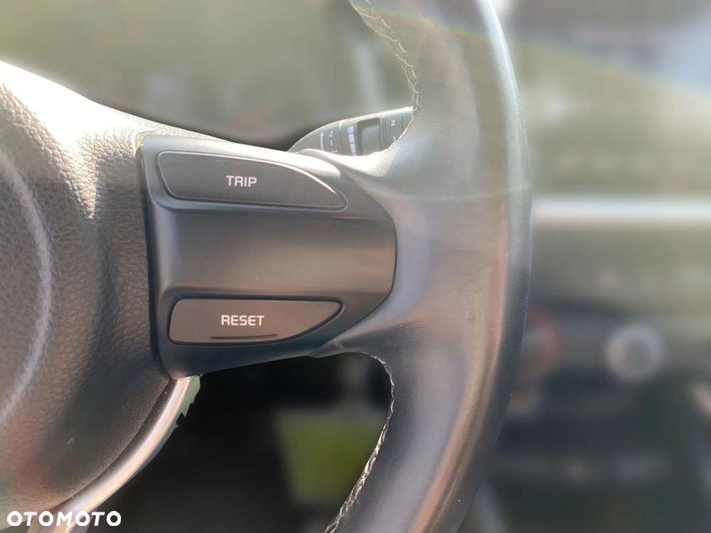 Kia Stonic 1.0 T-GDI M - 23