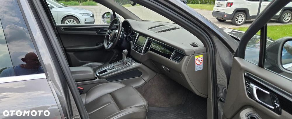 Porsche Macan - 14