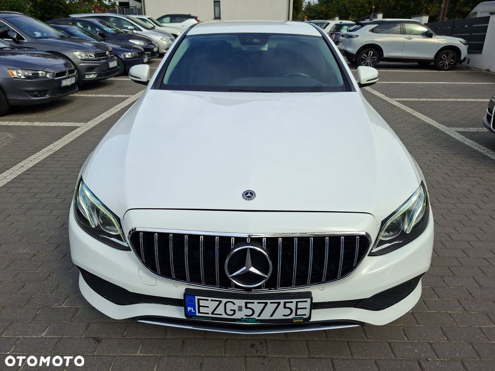 Mercedes-Benz Klasa E - 7