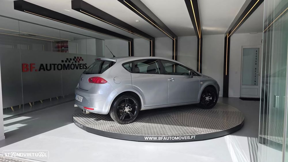 SEAT Leon 1.6 TDI Sport - 7