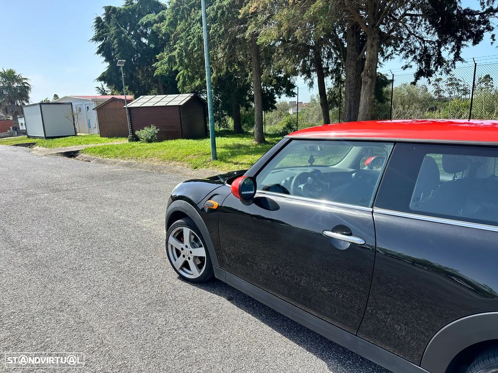 MINI 3 Portas One D - 9