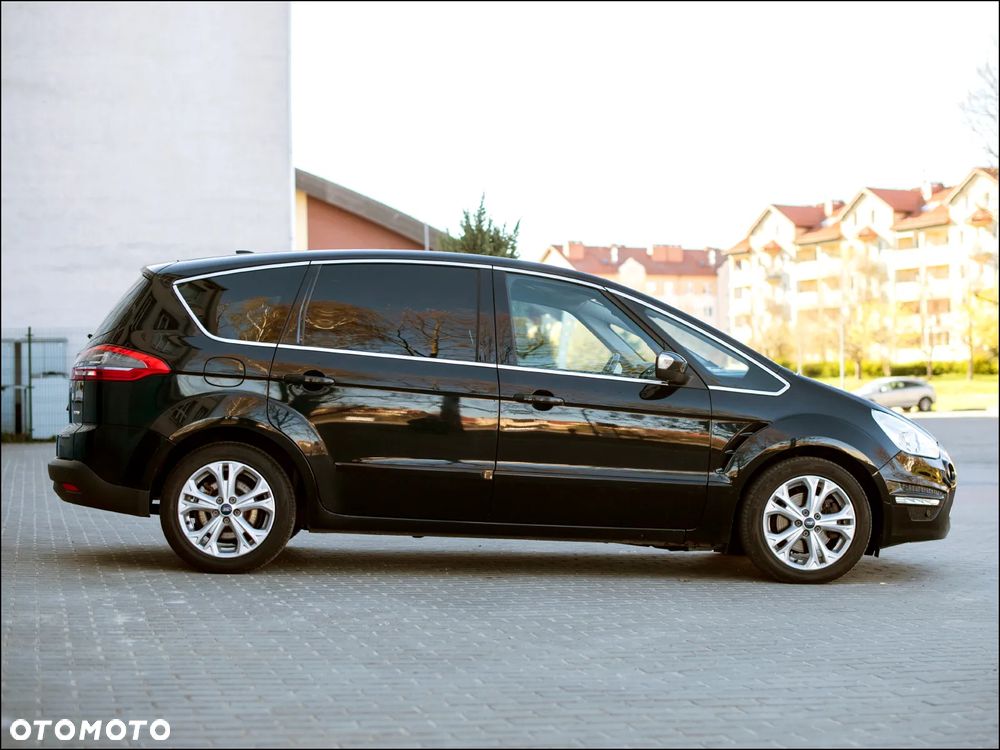 Ford S-Max - 10