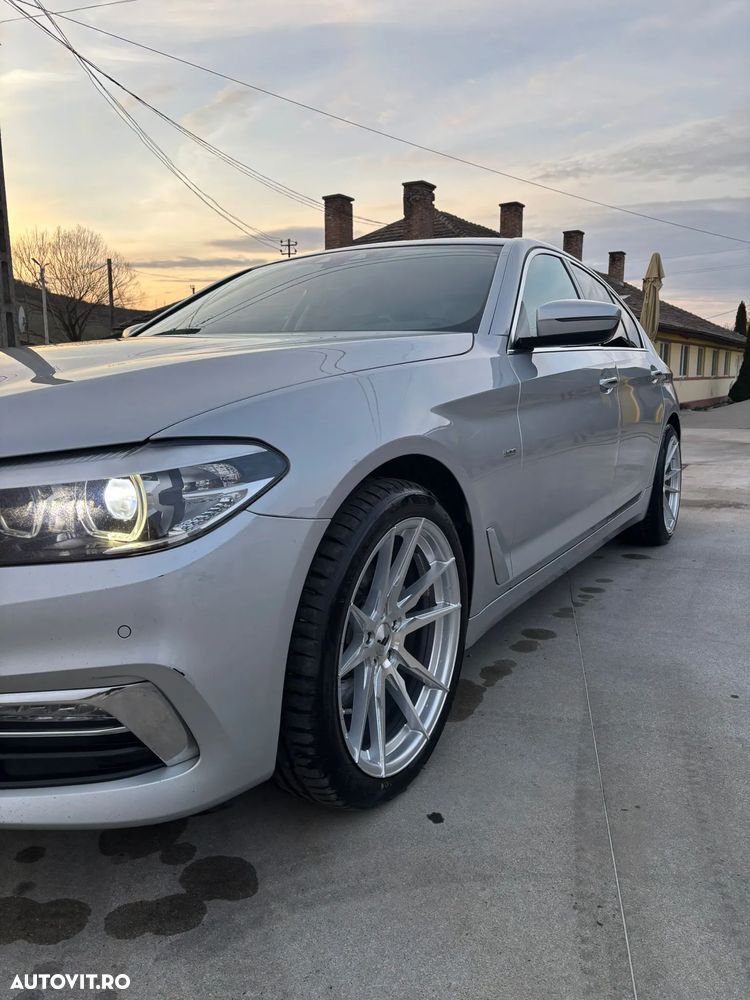 BMW Seria 5 520d xDrive AT - 1