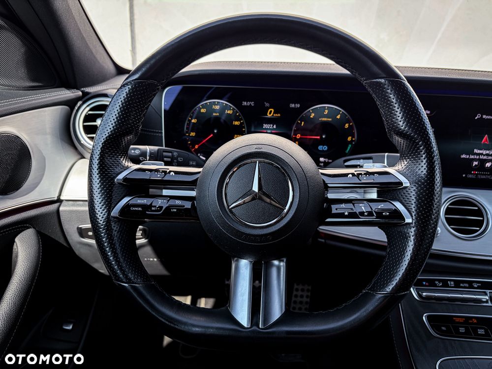Mercedes-Benz Klasa E 300 de 9G-TRONIC AMG Line - 21