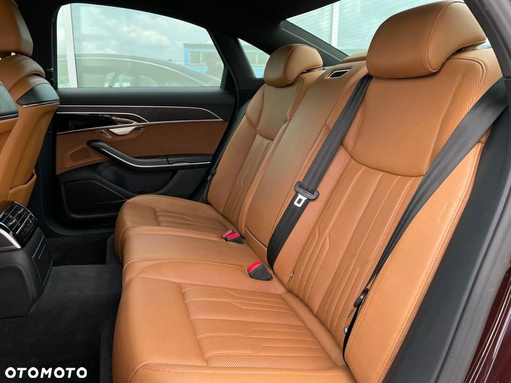 Audi A8 - 13