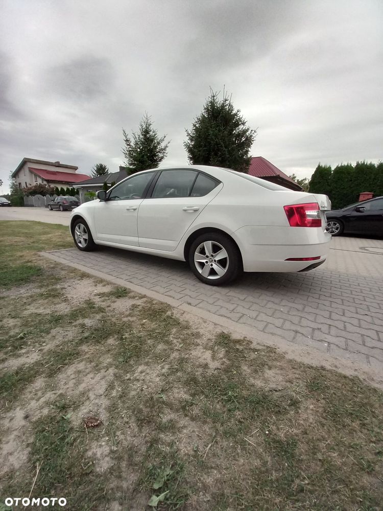 Skoda Octavia - 4