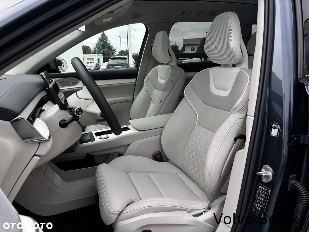 Volvo EX90 - 9