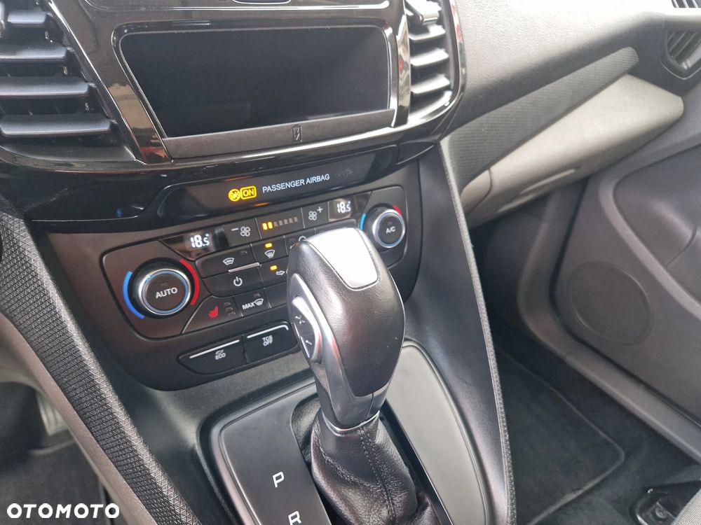 Ford Tourneo Connect - 20