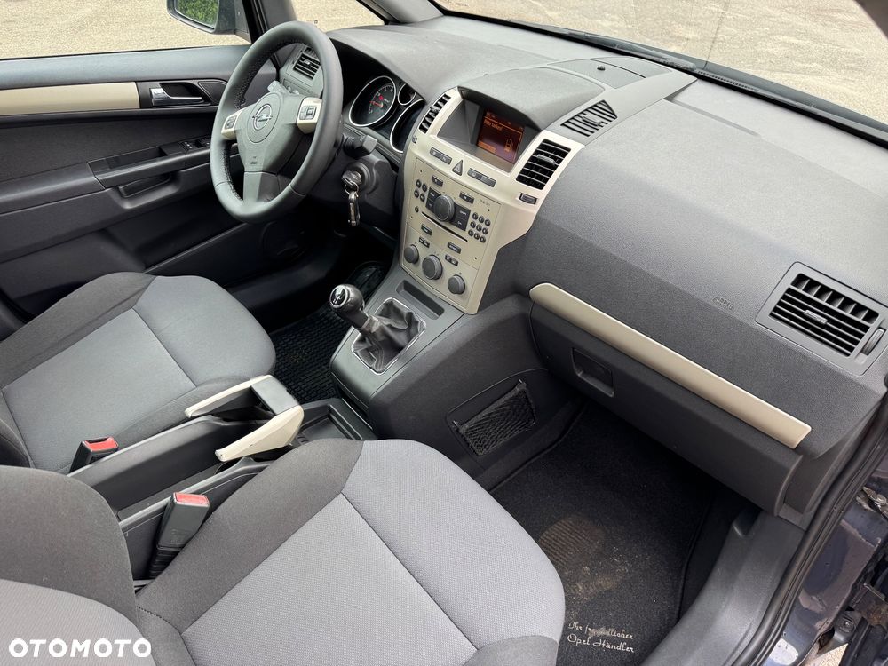 Opel Zafira 1.8 Easytronic Innovation 110 Jahre - 10
